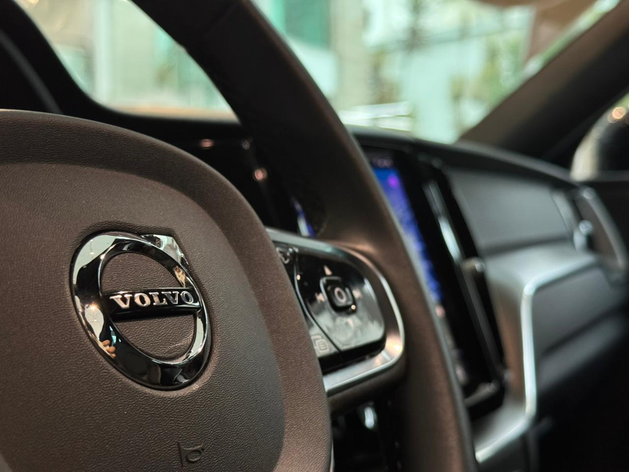 XC 60 T-8 Ultim.Dark 2.0 AWD (Híbrido)