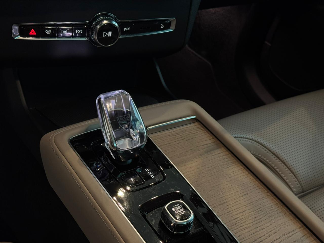 Volvo-XC 90-XC 90 T-8 Ultra 2.0 AWD (Híbrido)