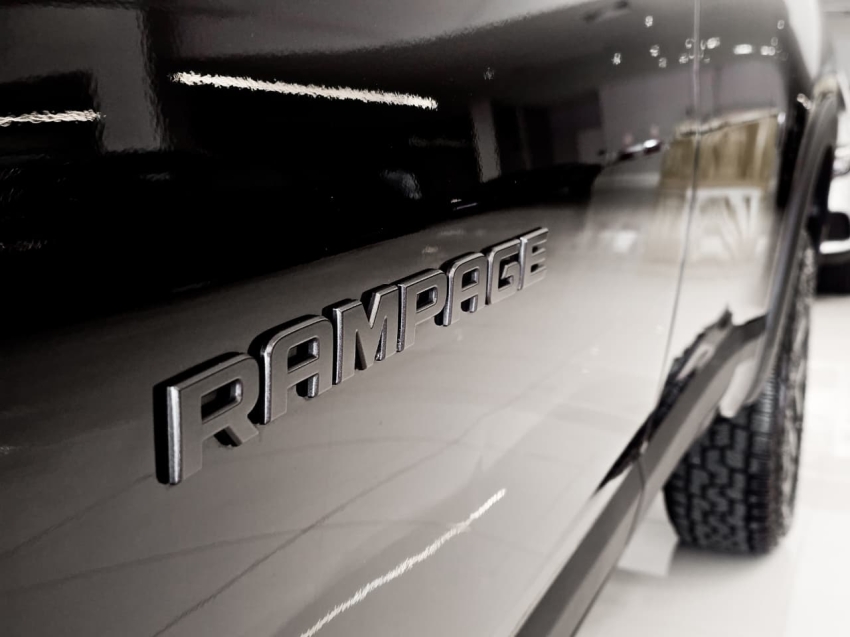 RAM-RAMPAGE-2.2 TURBO DIESEL REBEL 4X4 AUTOMÁTICO
