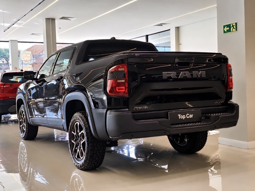 RAM-RAMPAGE-2.2 TURBO DIESEL REBEL 4X4 AUTOMÁTICO