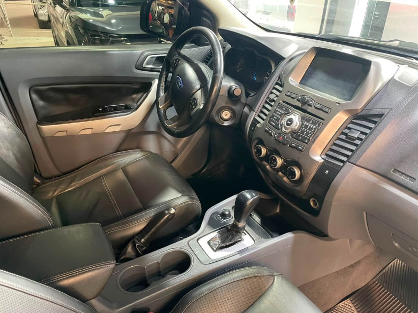 Ford-RANGER-3.2 LIMITED 4X4 CD 20V DIESEL 4P AUTOMÁTICO