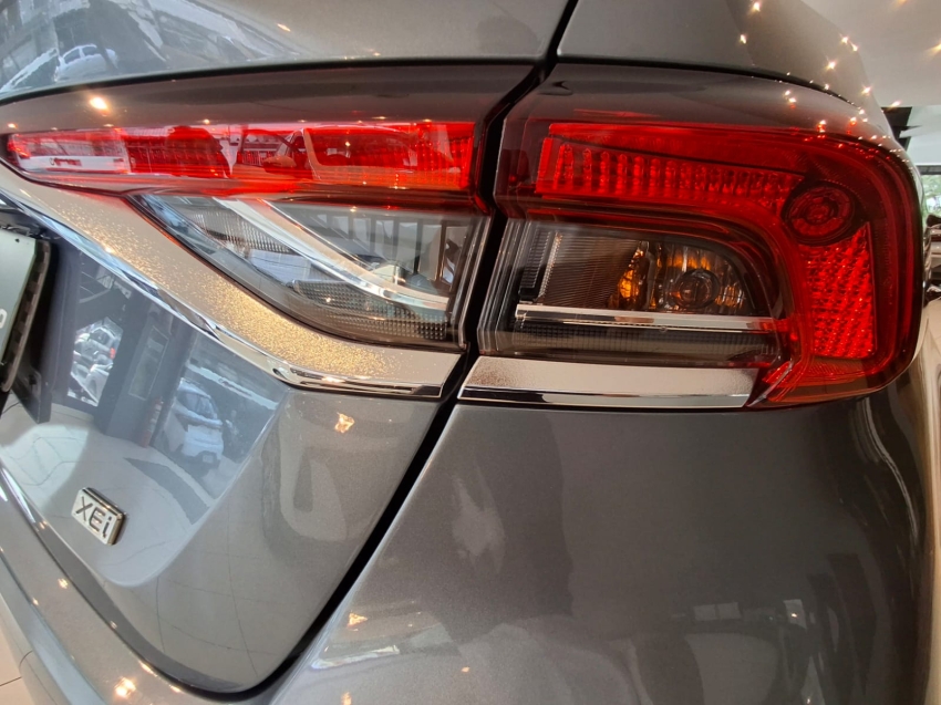 Toyota-COROLLA-2.0 VVT-IE FLEX XEI DIRECT SHIFT