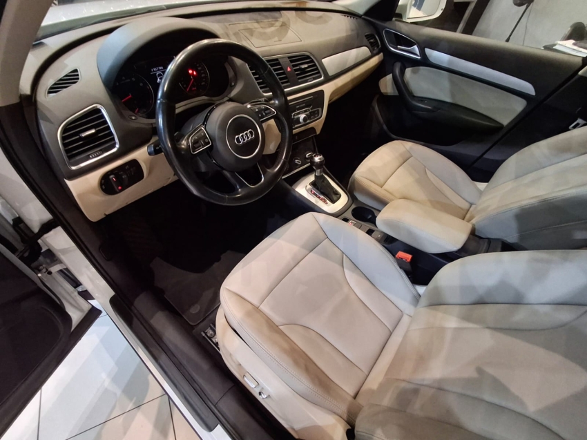 Audi-Q3-1.4 TFSI AMBIENTE GASOLINA 4P S TRONIC