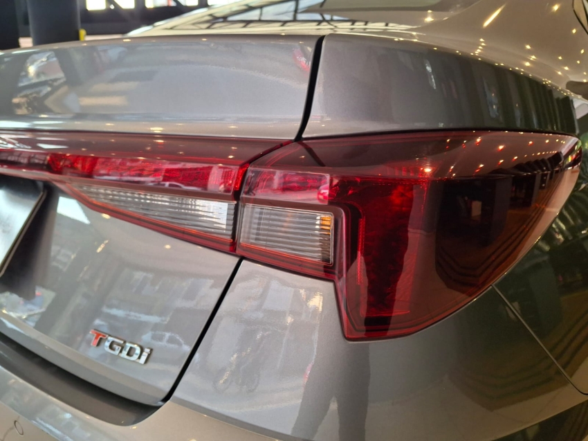 Hyundai-HB20S-1.0 TGDI FLEX COMFORT PLUS AUTOMÁTICO