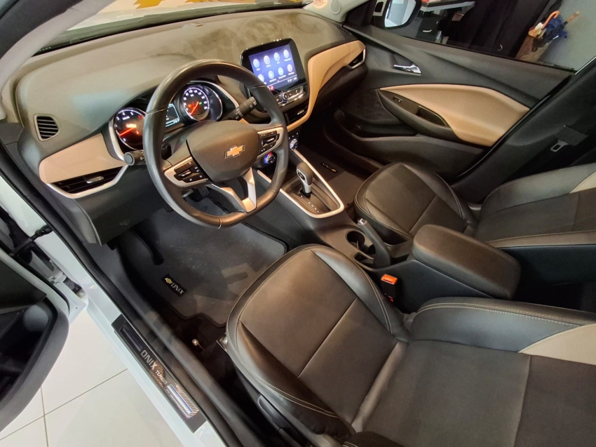 GM - Chevrolet-ONIX-1.0 TURBO FLEX LT AUTOMÁTICO