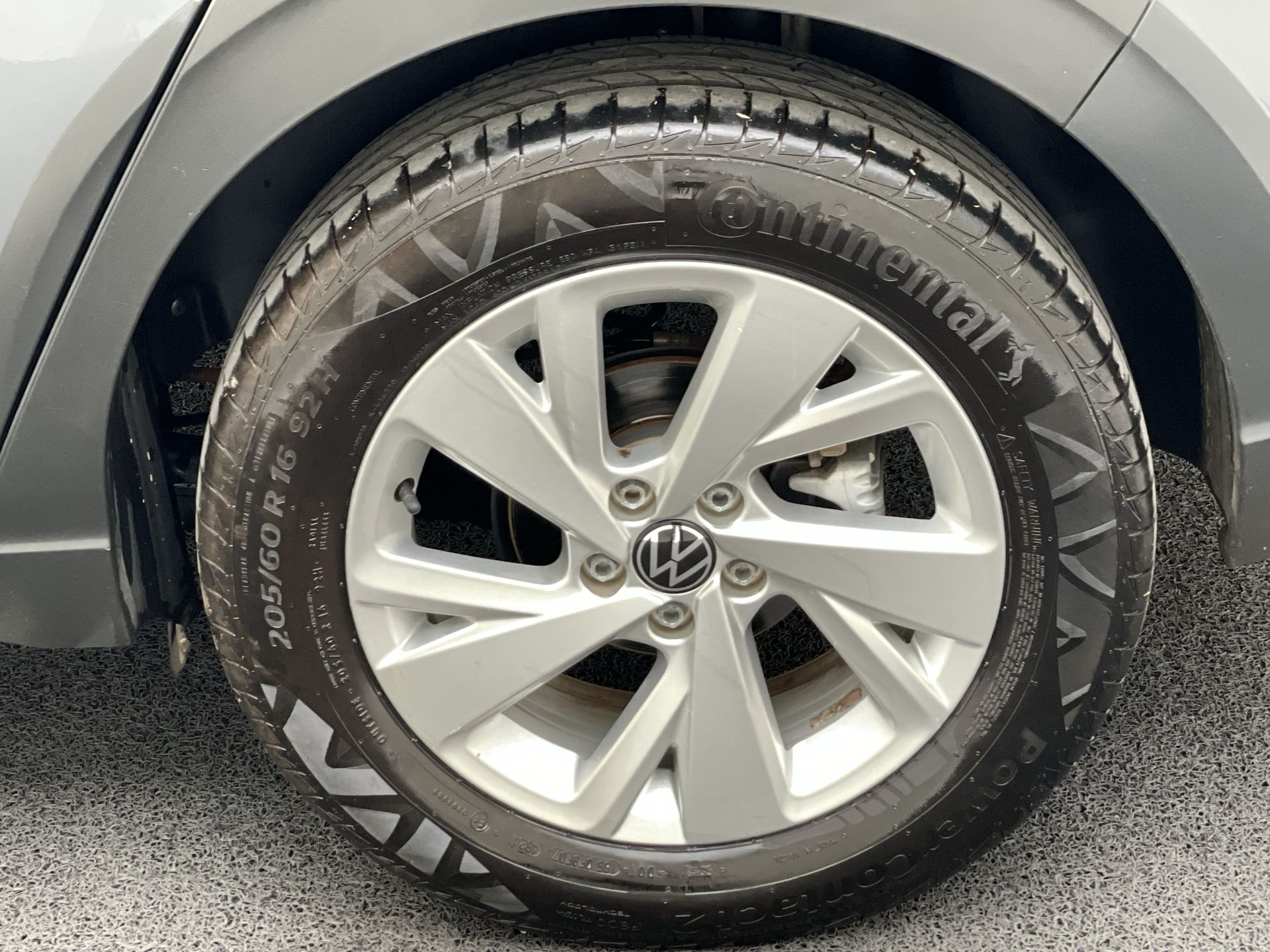 Nivus Comfortline 1.0 200 TSI Flex Aut.