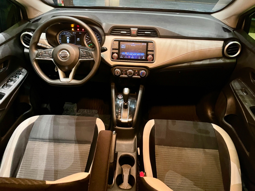 Nissan-VERSA-1.6 16V FLEX ADVANCE XTRONIC