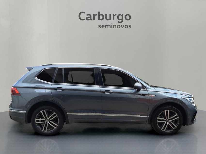Volkswagen-TIGUAN-2.0 300 TSI GASOLINA ALLSPACE R-LINE AUTOMÁTICO