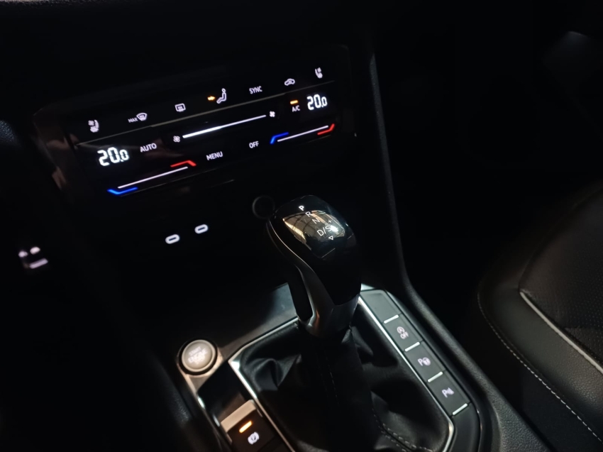 Volkswagen-TIGUAN-2.0 300 TSI GASOLINA ALLSPACE R-LINE AUTOMÁTICO