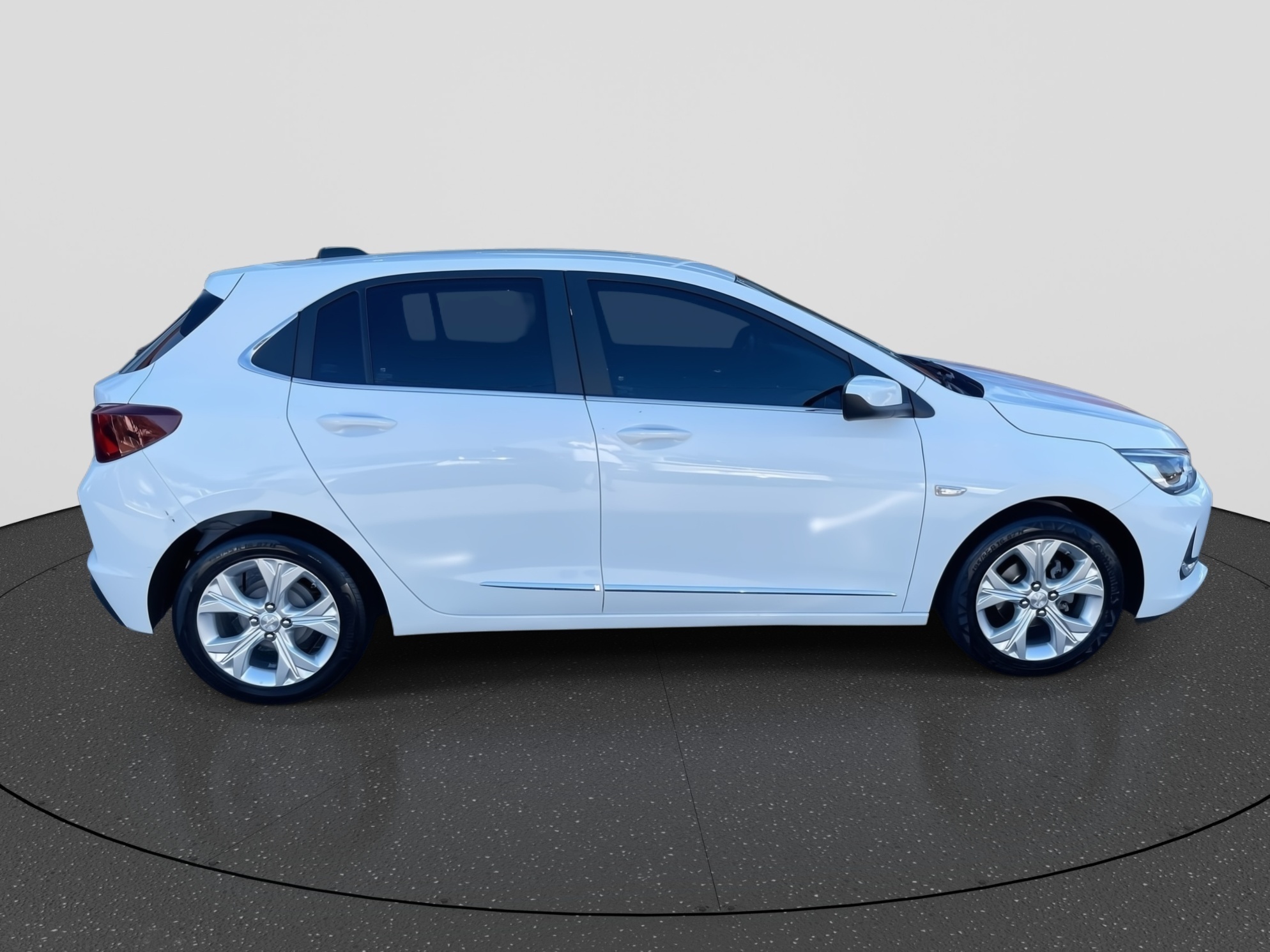 GM - Chevrolet-ONIX-ONIX HATCH PREM. 1.0 12V TB Flex 5p Aut.