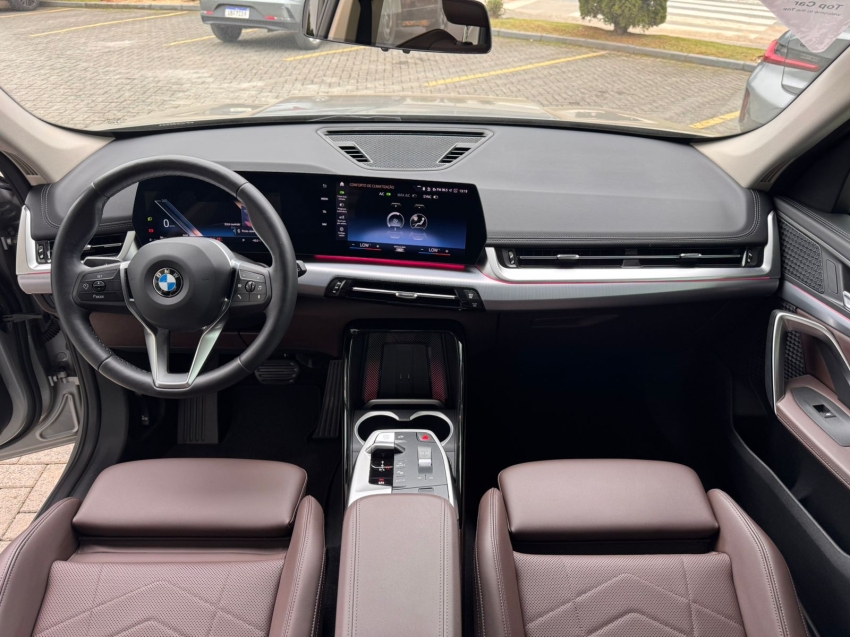 BMW-X1-2.0 16V TURBO GASOLINA SDRIVE20I X-LINE STEPTRONIC