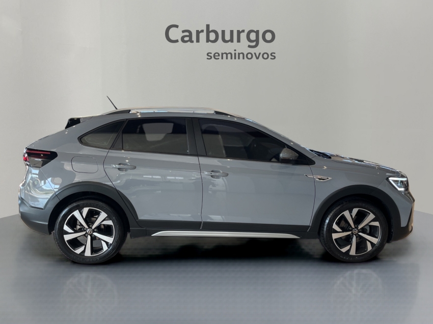 Volkswagen-NIVUS-1.0 200 TSI TOTAL FLEX HIGHLINE AUTOMÁTICO