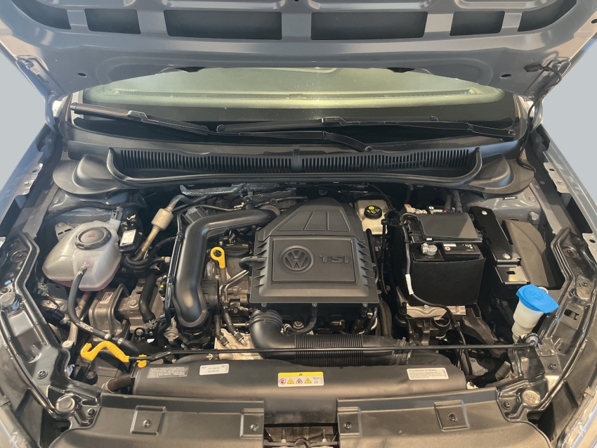 Volkswagen-NIVUS-1.0 200 TSI TOTAL FLEX HIGHLINE AUTOMÁTICO