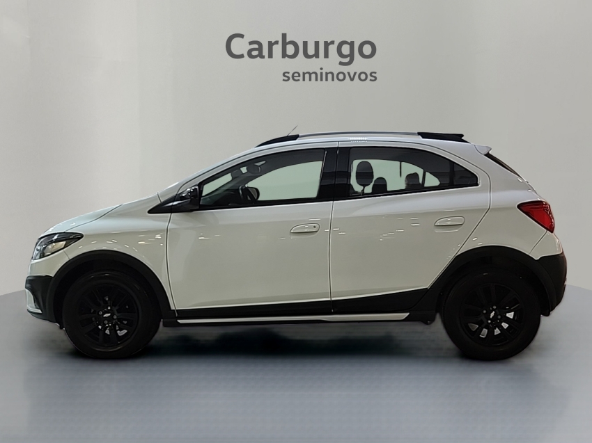 GM - Chevrolet-ONIX-1.4 MPFI ACTIV 8V FLEX 4P AUTOMÁTICO