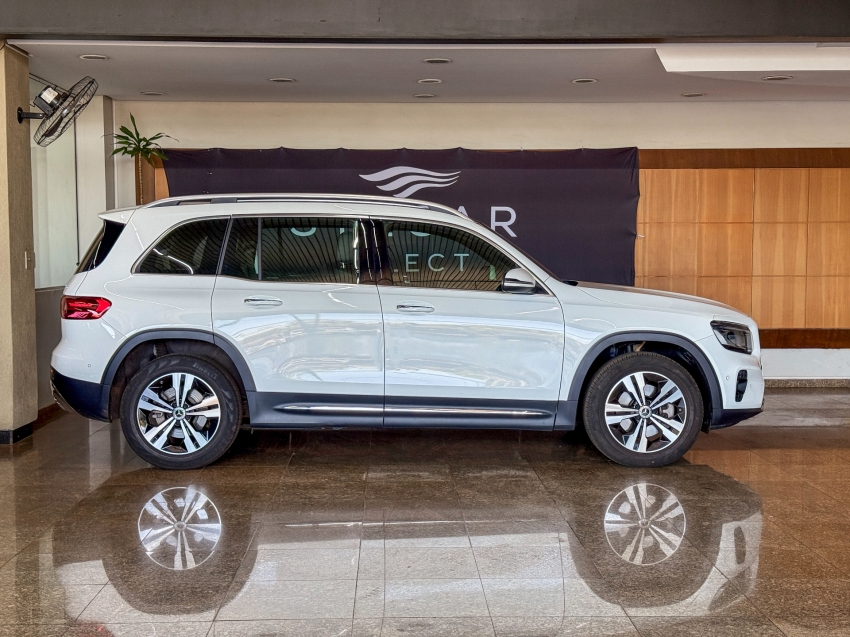 MERCEDES BENZ-GLB 220-2.0 MHEV PROGRESSIVE 4MATIC 8G-DCT