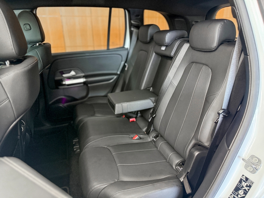 MERCEDES BENZ-GLB 220-2.0 MHEV PROGRESSIVE 4MATIC 8G-DCT