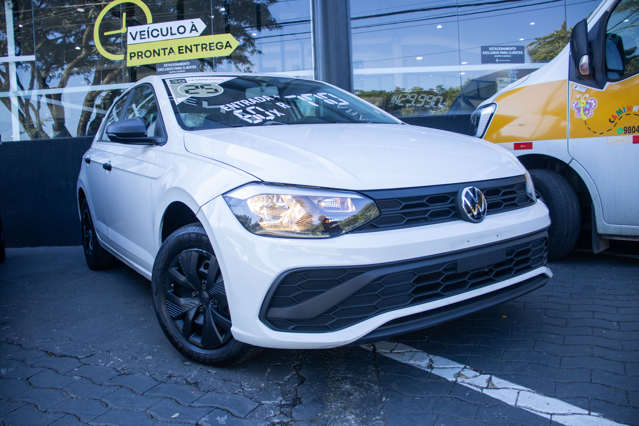 Polo Track 1.0 Flex 12V 5p