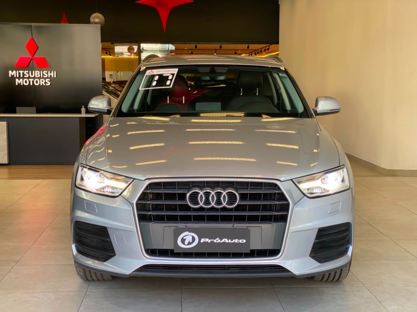 Audi-Q3-1.4 TFSI ATTRACTION GASOLINA 4P S TRONIC