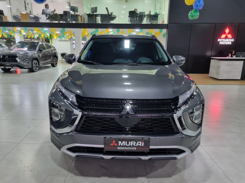 Mitsubishi-ECLIPSE CROSS-1.5 MIVEC TURBO GASOLINA HPE BLACK CVT
