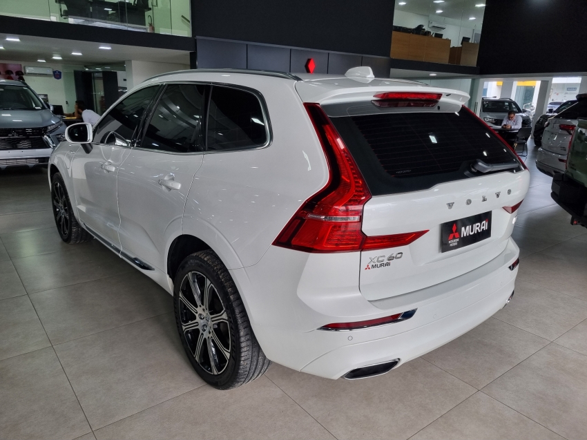 Volvo-XC60-2.0 T8 HYBRID INSCRIPTION AWD GEARTRONIC