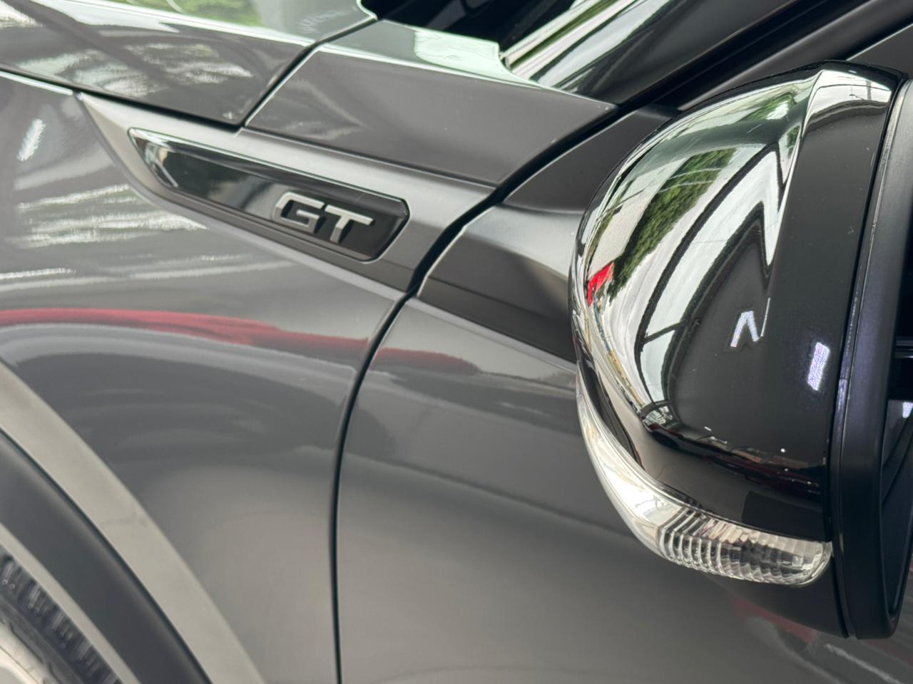 Peugeot-2008-2008 GT 1.0 Turbo Hibrido Aut.