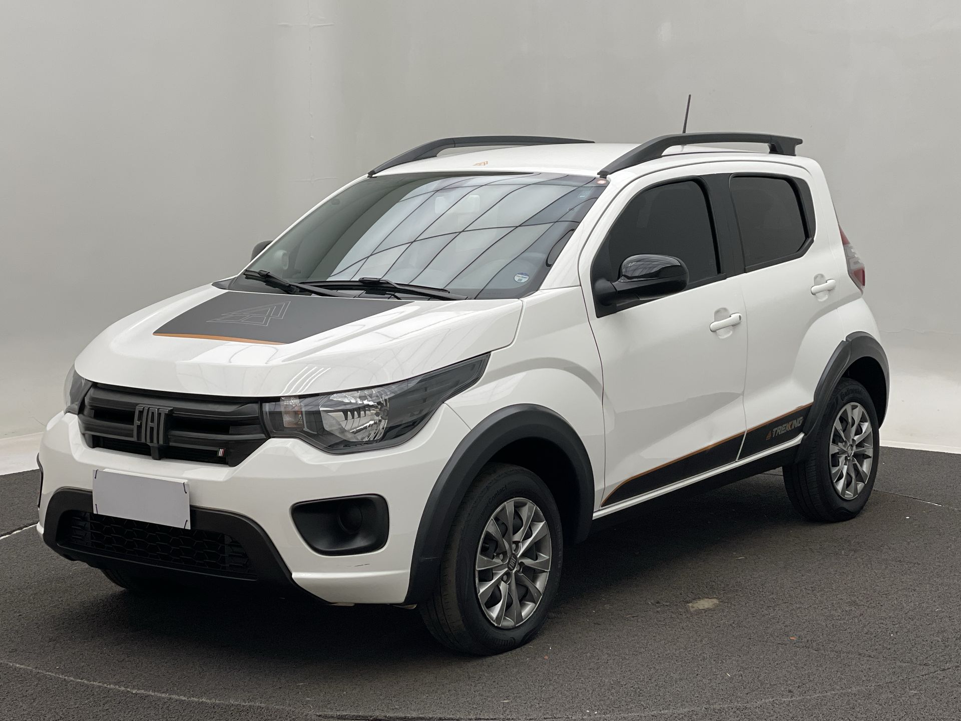 Fiat-MOBI-MOBI TREKKING 1.0 Flex 5p.
