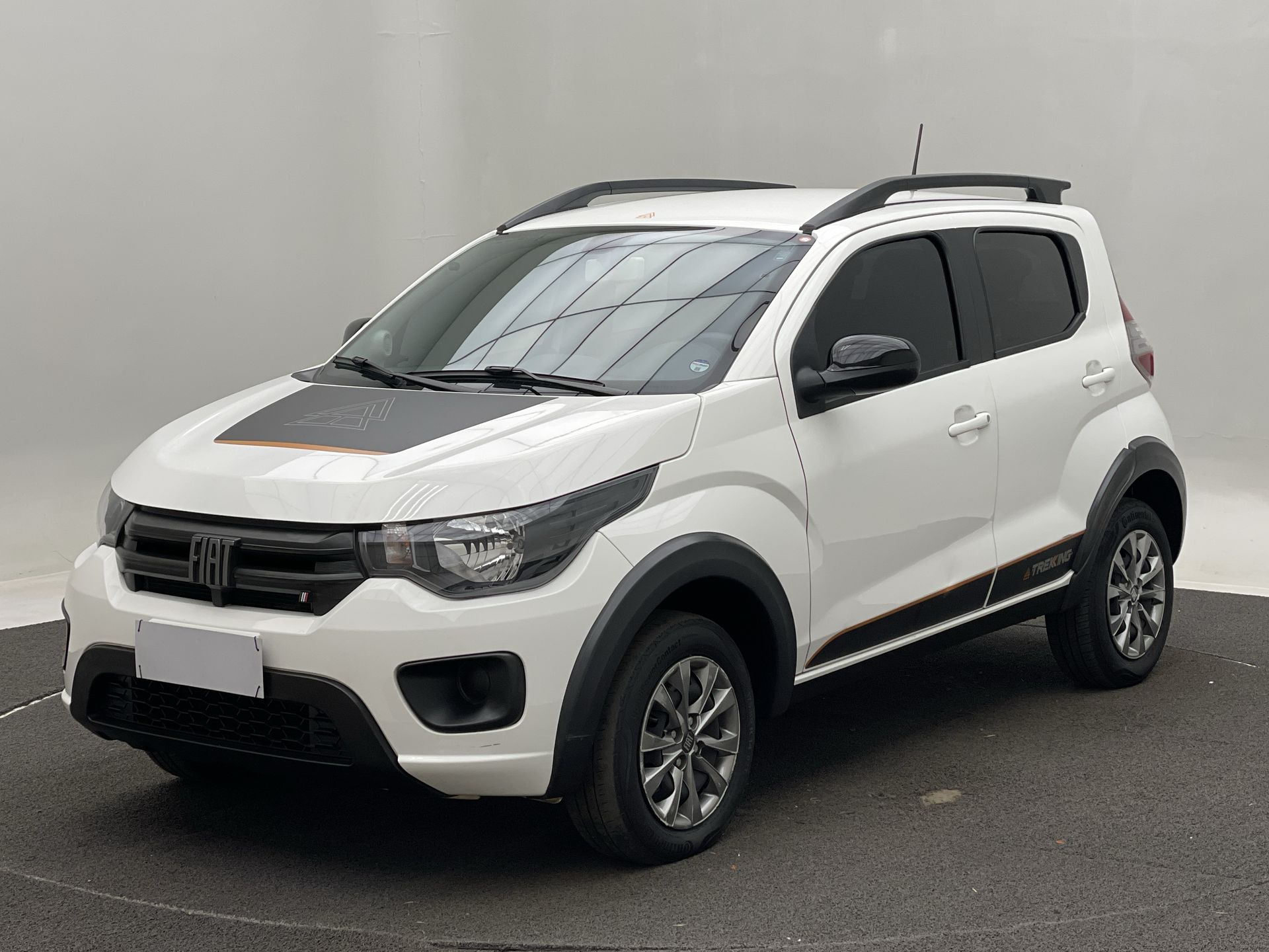Fiat-MOBI-MOBI TREKKING 1.0 Flex 5p.