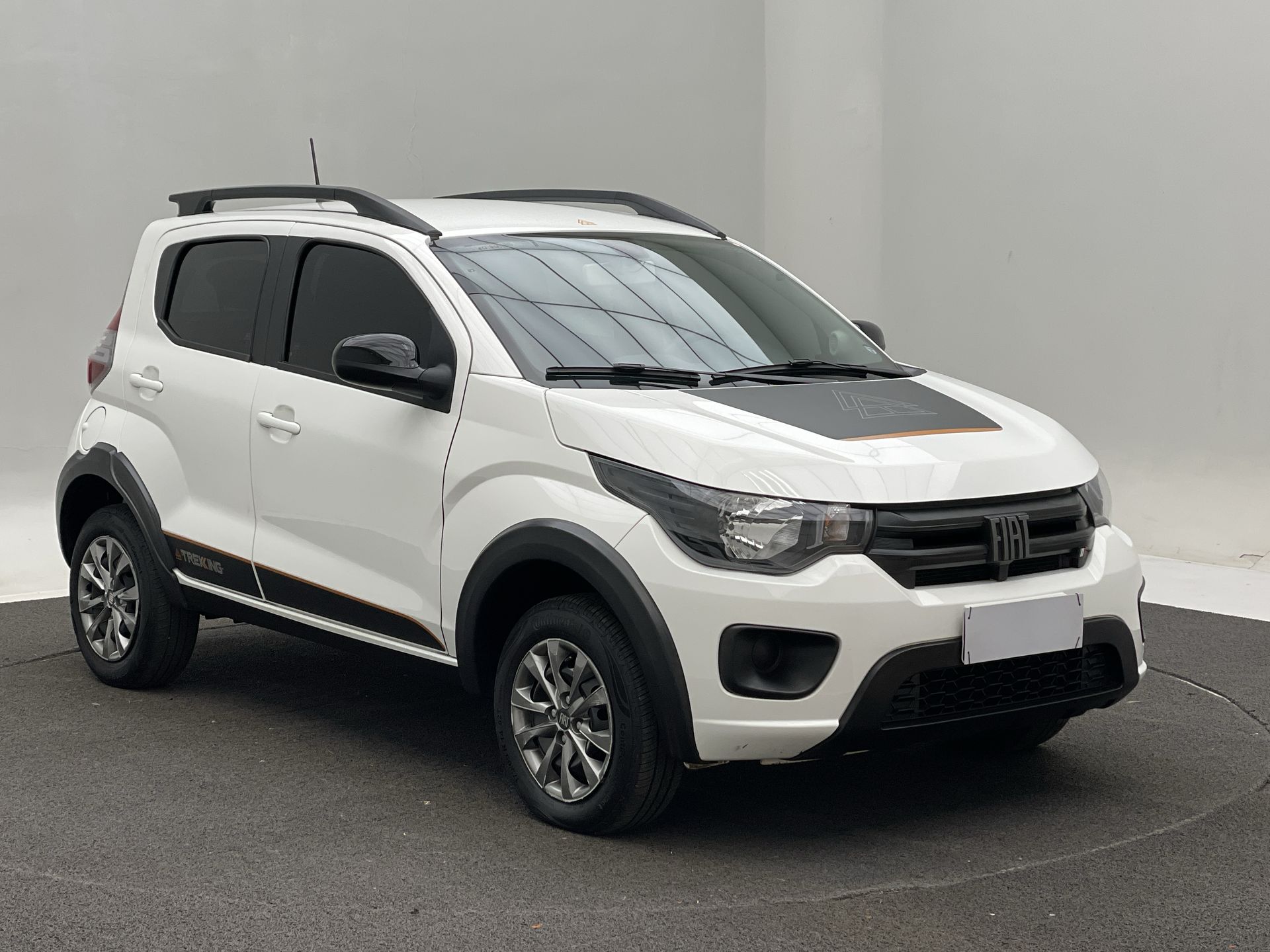 Fiat-MOBI-MOBI TREKKING 1.0 Flex 5p.