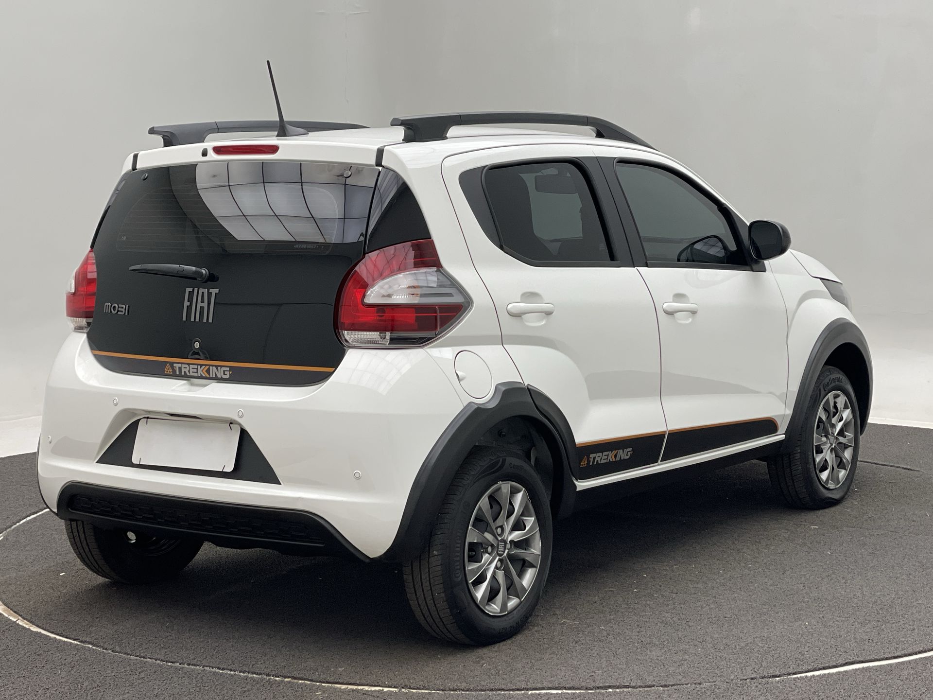 Fiat-MOBI-MOBI TREKKING 1.0 Flex 5p.