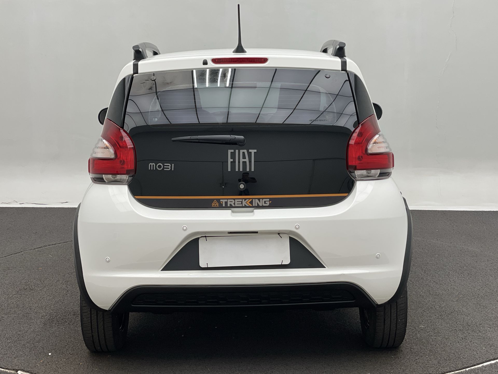 Fiat-MOBI-MOBI TREKKING 1.0 Flex 5p.