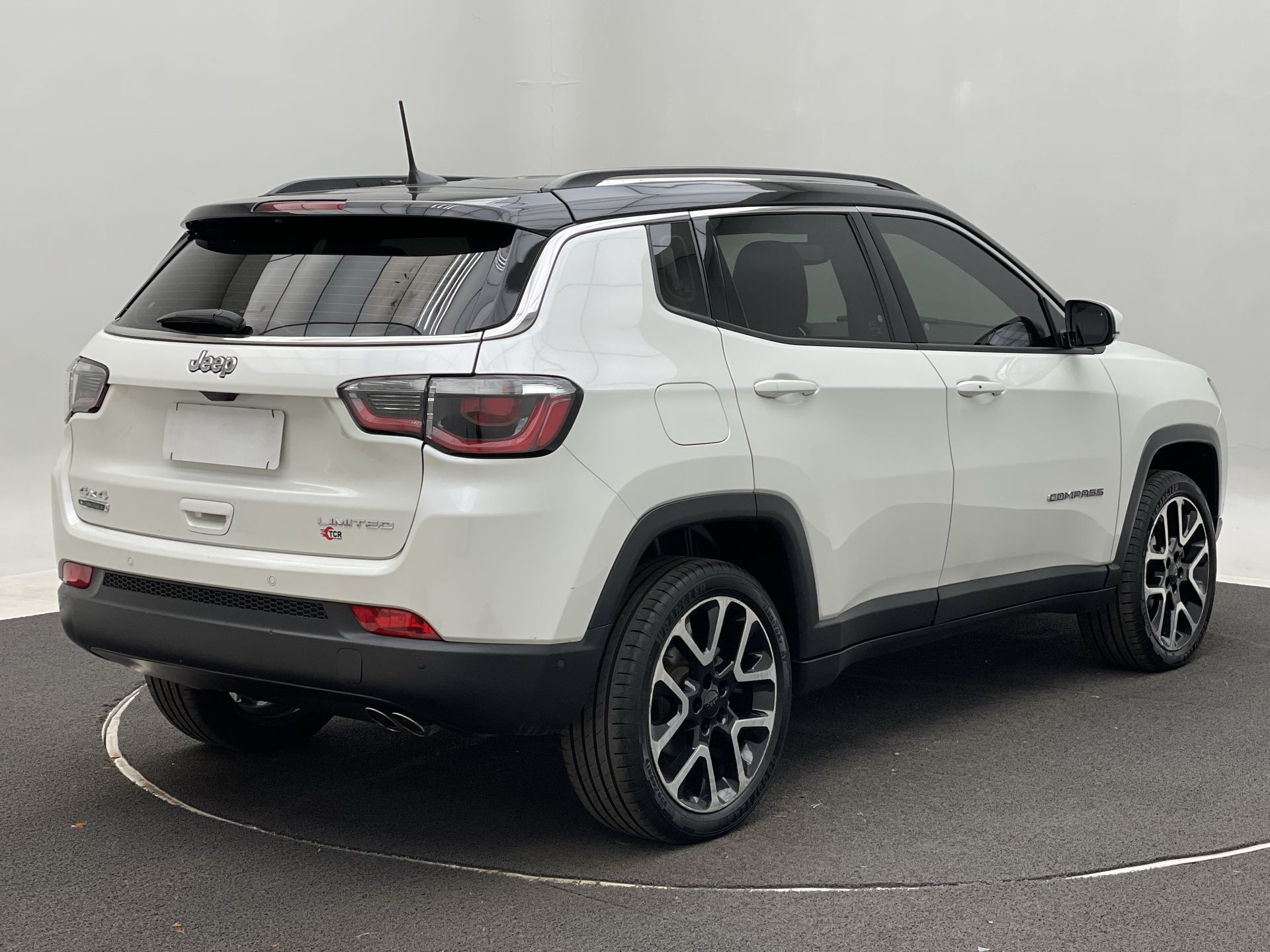 Jeep-COMPASS-COMPASS LIMITED 2.0 4x4 Diesel 16V Aut.