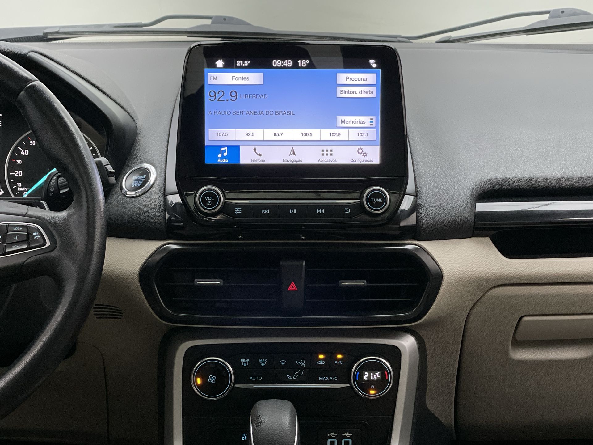 EcoSport TITANIUM 2.0 16V Flex 5p Aut.