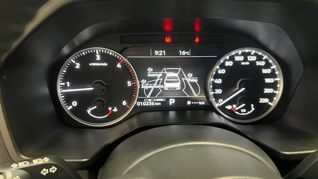 Mitsubishi-L200 TRITON-2.4 16V TURBO DIESEL SPORT HPE-S CD 4P 4X4 AUTOMÁTICO