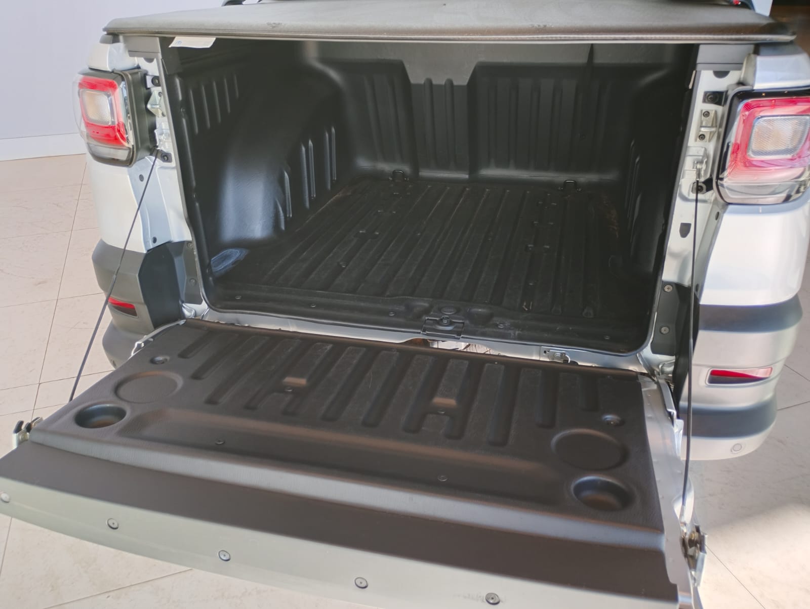 Fiat-STRADA-Strada Ranch 1.0 Flex Turbo CD Aut.