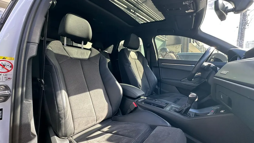 audi q3 q3 spb perf. black 2.0 tfsi tipt. quat.
