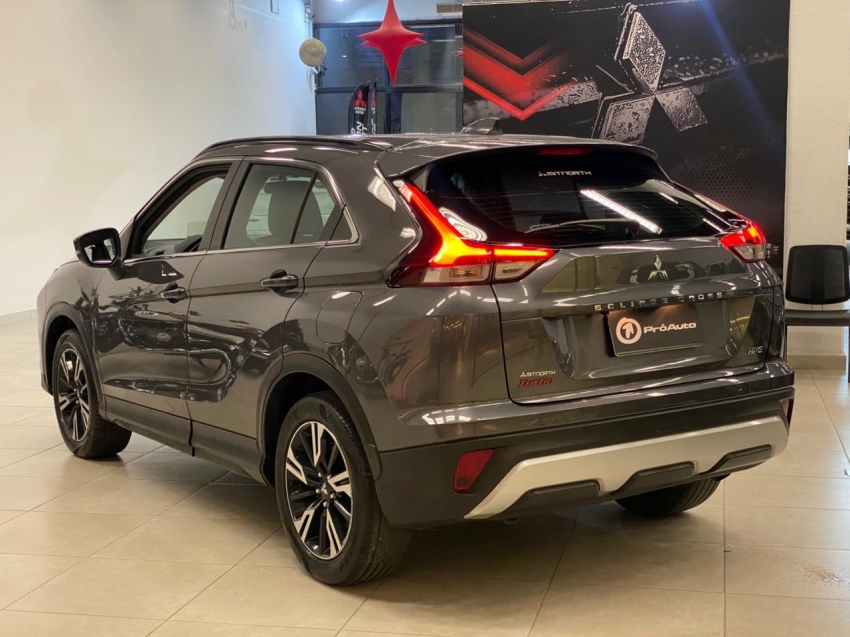 Mitsubishi-ECLIPSE CROSS-1.5 MIVEC TURBO GASOLINA HPE CVT