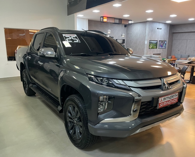 Mitsubishi-L200 TRITON-2.4 16V TURBO DIESEL SPORT HPE CD 4P 4X4 AUTOMÁTICO