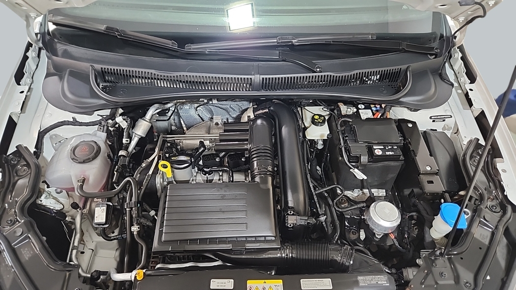 Volkswagen-VIRTUS-1.4 250 TSI EXCLUSIVE AUTOMÁTICO