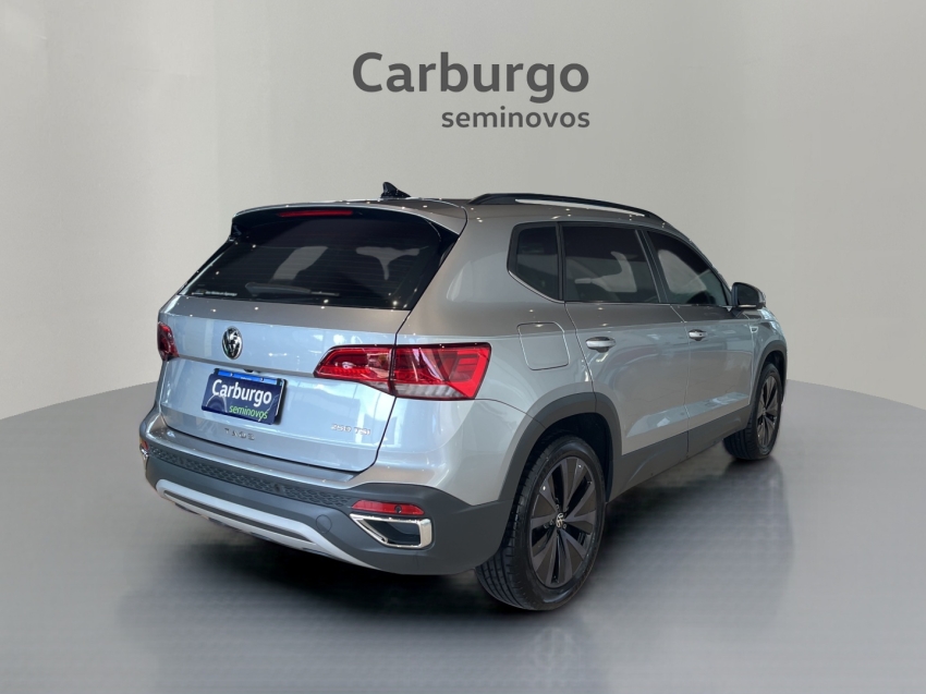 Volkswagen-TAOS-1.4 250 TSI TOTAL FLEX COMFORTLINE AUTOMÁTICO