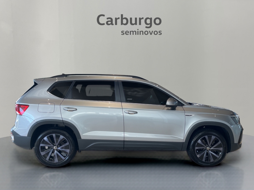 Volkswagen-TAOS-1.4 250 TSI TOTAL FLEX COMFORTLINE AUTOMÁTICO