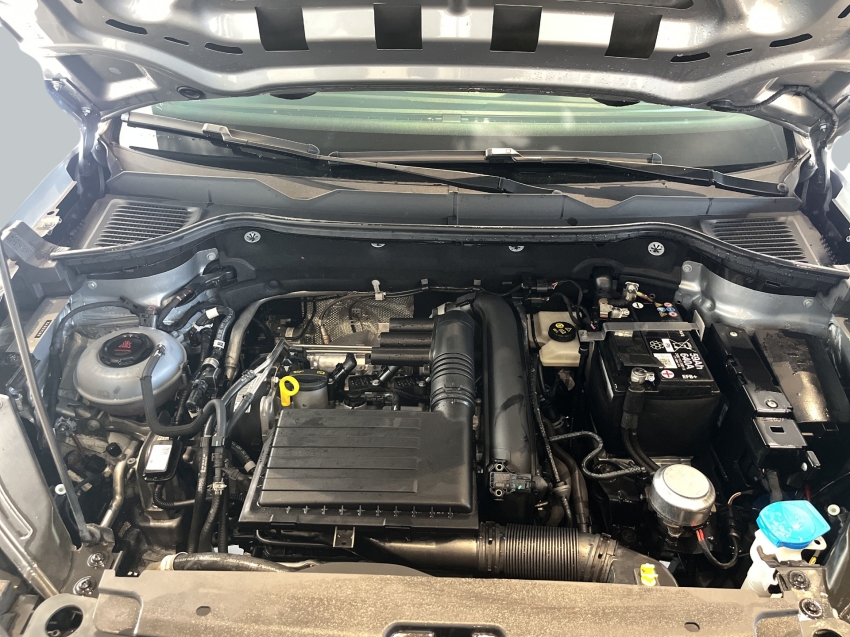 Volkswagen-TAOS-1.4 250 TSI TOTAL FLEX COMFORTLINE AUTOMÁTICO