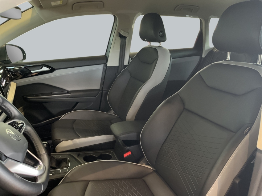 Volkswagen-TAOS-1.4 250 TSI TOTAL FLEX COMFORTLINE AUTOMÁTICO