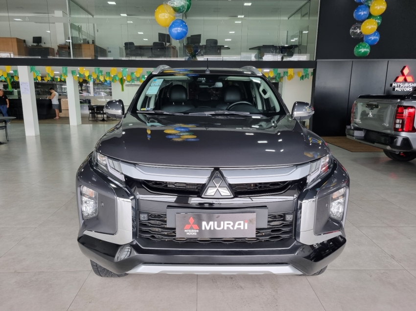 Mitsubishi-L200 TRITON-2.4 16V TURBO DIESEL SPORT HPE-S CD 4P 4X4 AUTOMÁTICO