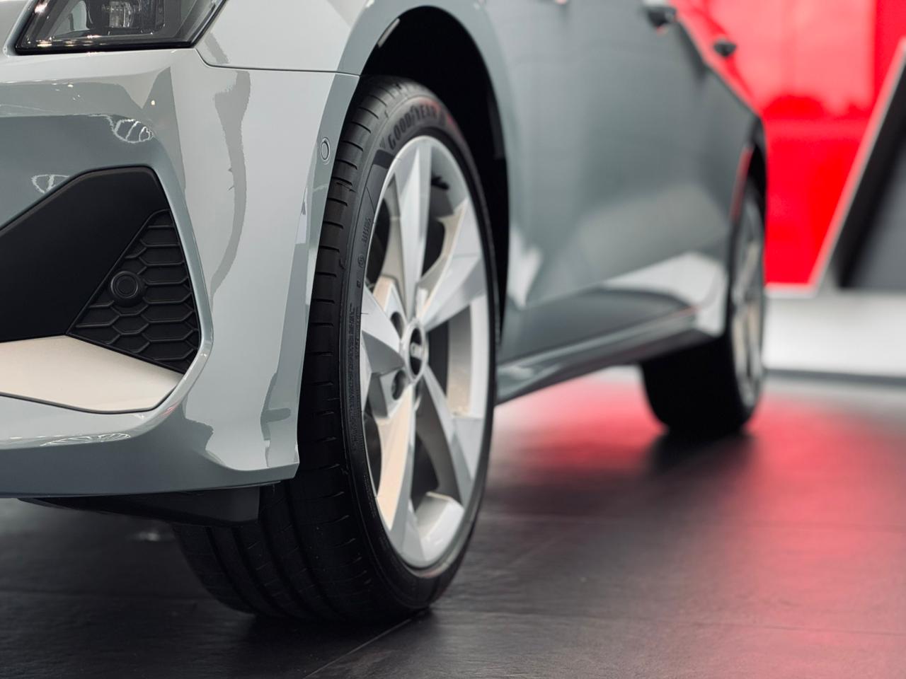Audi-A3-A3 Sedan Performance 2.0 TFSI S-tronic