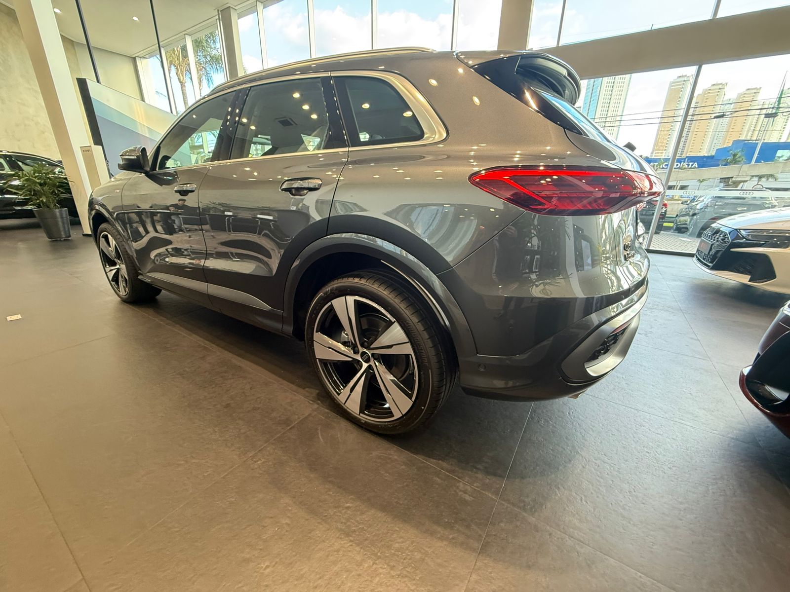 Audi-Q5-Q5 S-Line 2.0 TFSI Quattro S-tronic 272cv