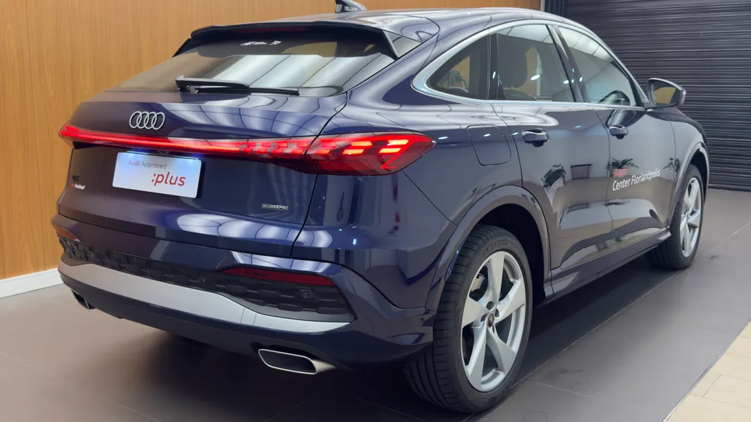 Audi-Q5-Q5 Sportback Advanced 2.0 TFSI Quattro S-tronic