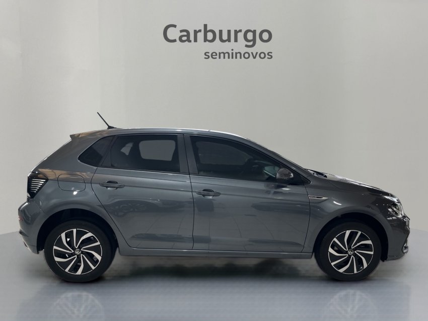 Volkswagen-POLO-1.0 170 TSI HIGHLINE AUTOMÁTICO