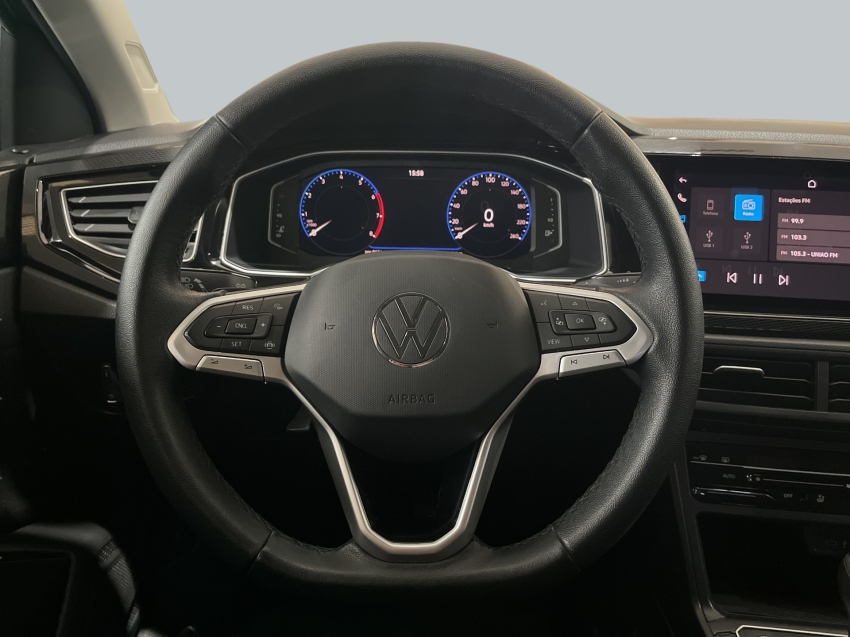 Volkswagen-POLO-1.0 170 TSI HIGHLINE AUTOMÁTICO