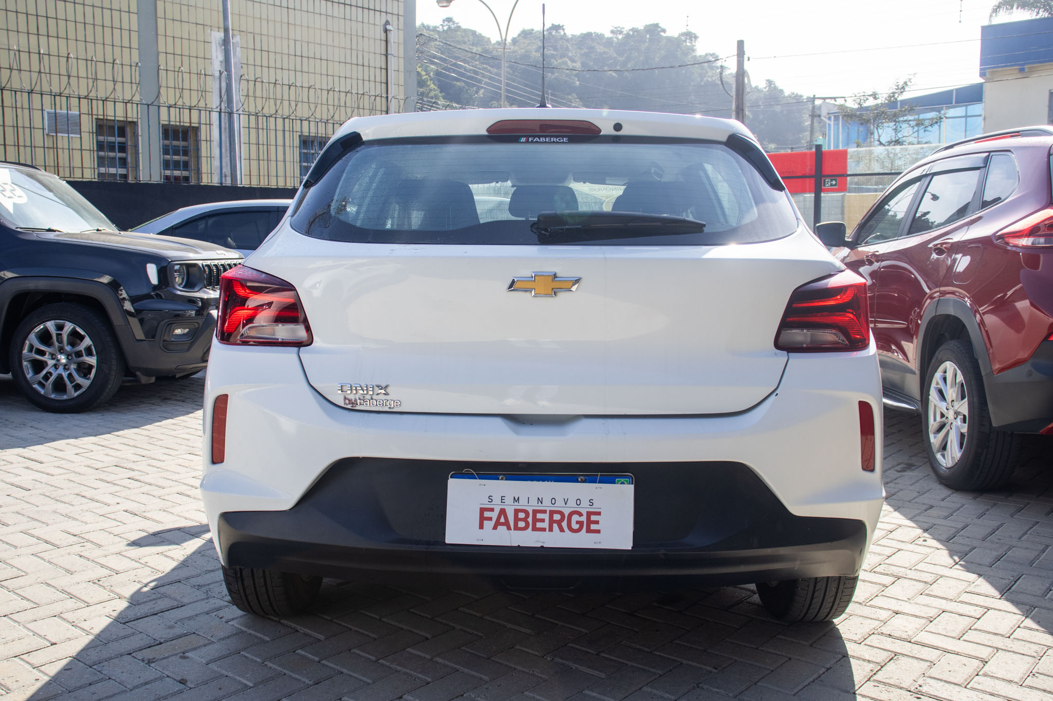 GM - Chevrolet-ONIX-ONIX HATCH LTZ 1.0 12V TB Flex 5p Mec.