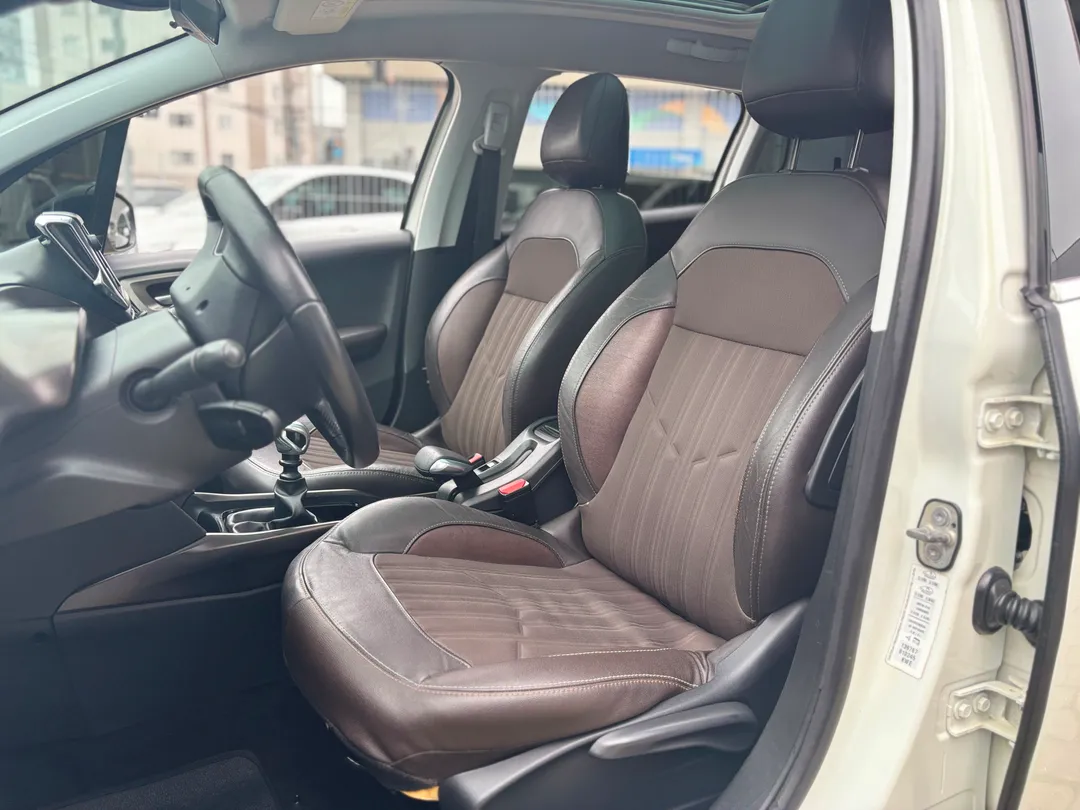 Peugeot-2008-2008 Griffe 1.6 Turbo Flex 16V 5p Mec.
